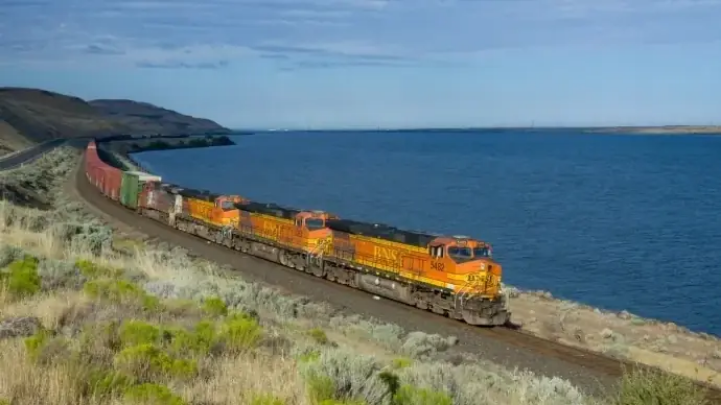 Những tuyến đường sắt dài nhất thế giới